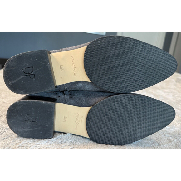 Donald J Pliner Gavi Gray Suede Studded Chelsea Ankle Boots Womens Size 8.5 - Picture 6 of 9